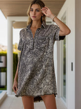Load image into Gallery viewer, Pocketed Collared Neck Short Sleeve Denim Dress