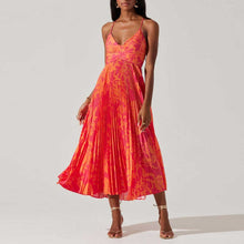Load image into Gallery viewer, Chic Spaghetti Straps Printed Pleats Midi Dress