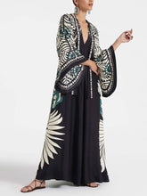 Load image into Gallery viewer, Loose Long Sleeves Unique Printed Maxi Dress