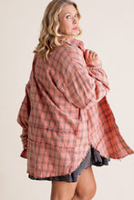 Load image into Gallery viewer, Plaid Buttons Down Long Sleeves Shirt
