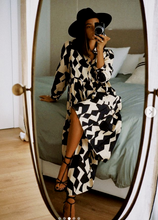 Load image into Gallery viewer, White and Black Print Collar Long Sleeves Tiered Midi Dress
