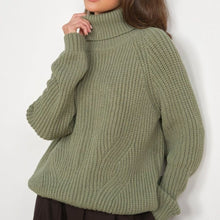 Load image into Gallery viewer, Simple Turtleneck Long Sleeve Sweater