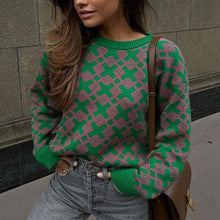 Load image into Gallery viewer, Simple Print Long Sleeve Sweater