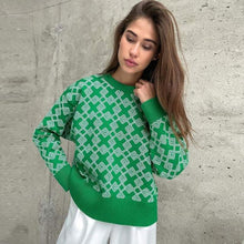 Load image into Gallery viewer, Simple Print Long Sleeve Sweater