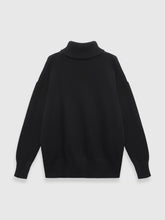 Load image into Gallery viewer, Thickened knitted sweater Loose turtleneck Pullover