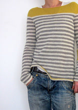 Load image into Gallery viewer, Long Sleeves Striped Color Block Sweater
