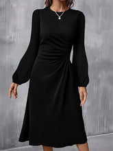 Load image into Gallery viewer, Long Sleeves Pleated Midi Dress