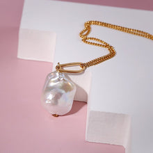 Load image into Gallery viewer, Baroque Pearl Drops Pendant Necklace