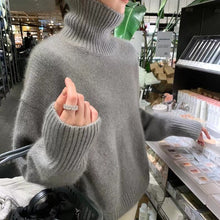 Load image into Gallery viewer, Simple High Neck Long Sleeve Sweater