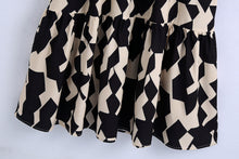 Load image into Gallery viewer, White and Black Print Collar Long Sleeves Tiered Midi Dress