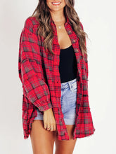 Load image into Gallery viewer, Plaid Buttons Down Long Sleeves Shirt