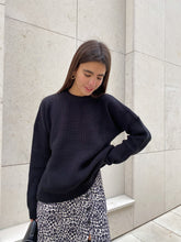 Load image into Gallery viewer, Chunky Round Neck Long Sleeve Loose Knit Sweater