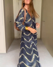 Load image into Gallery viewer, Print Buttons Down Loose Maxi Dress