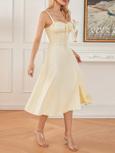 Load image into Gallery viewer, Elegant Yellow Sleeveless Split Midi Dress
