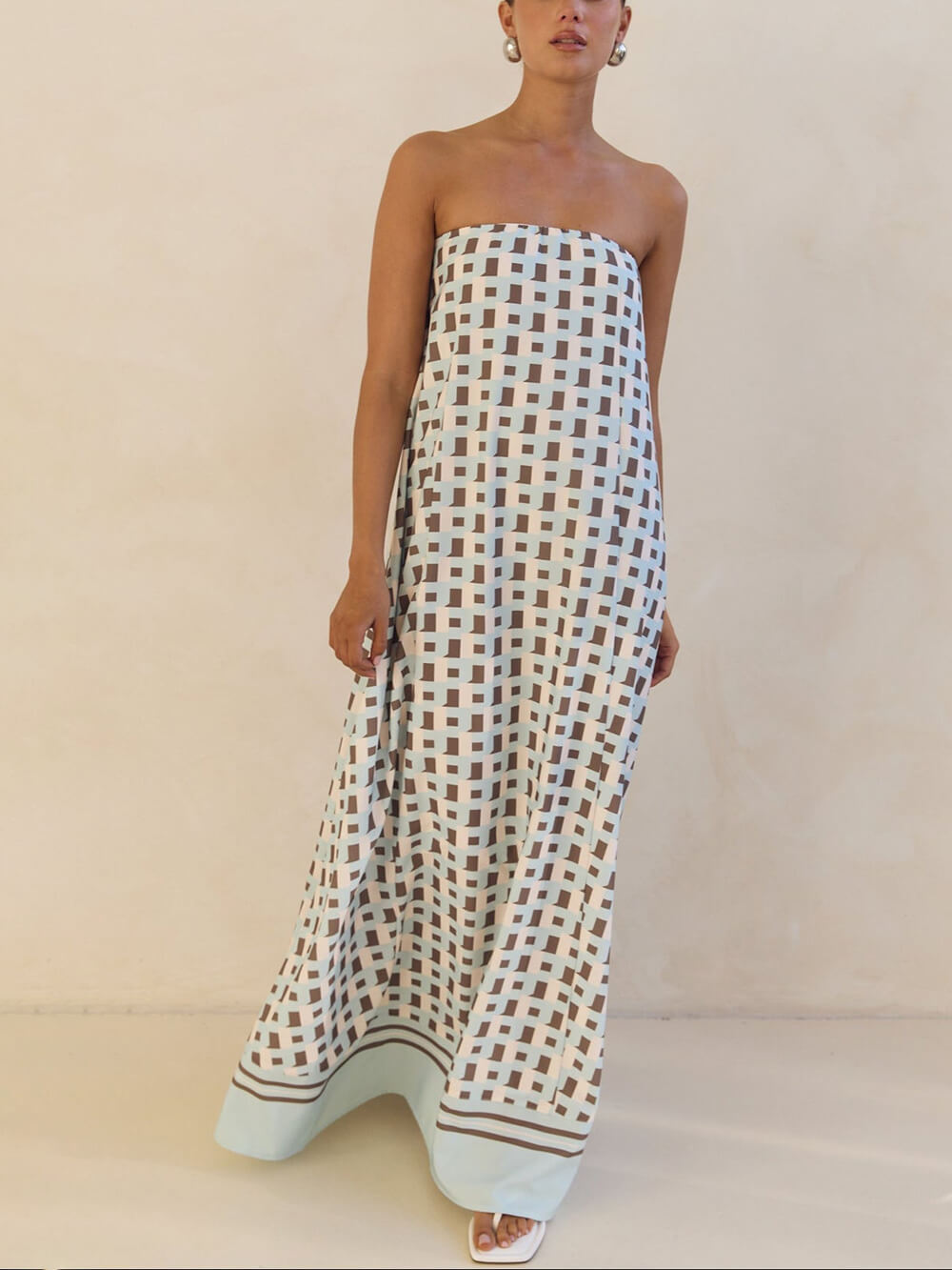 Exclusive Geometric Print Strapless A-Line Maxi Dress