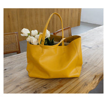 Load image into Gallery viewer, Handmade Leather Tote Bag Large Capacity Shoulder Handbag
