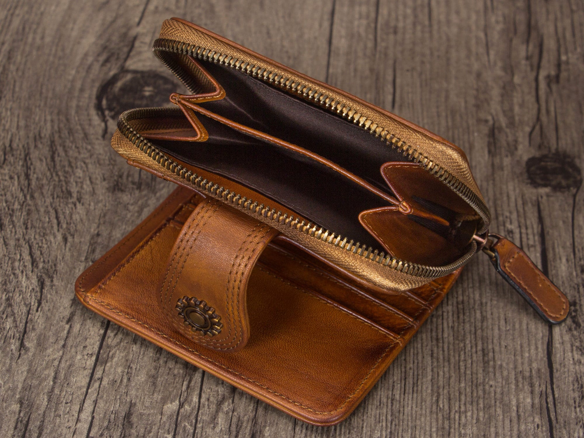 Retro Handmade Zipper Leather Short Wallets Purse for Women