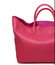 Load image into Gallery viewer, Large Classic Leather Tote Bag
