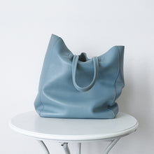 Load image into Gallery viewer, Handmade Leather Tote Bag Large Capacity Shoulder Handbag
