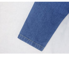 Load image into Gallery viewer, Blue Raw Trim Long Sleeves Single Breasted Button Denim Jacket
