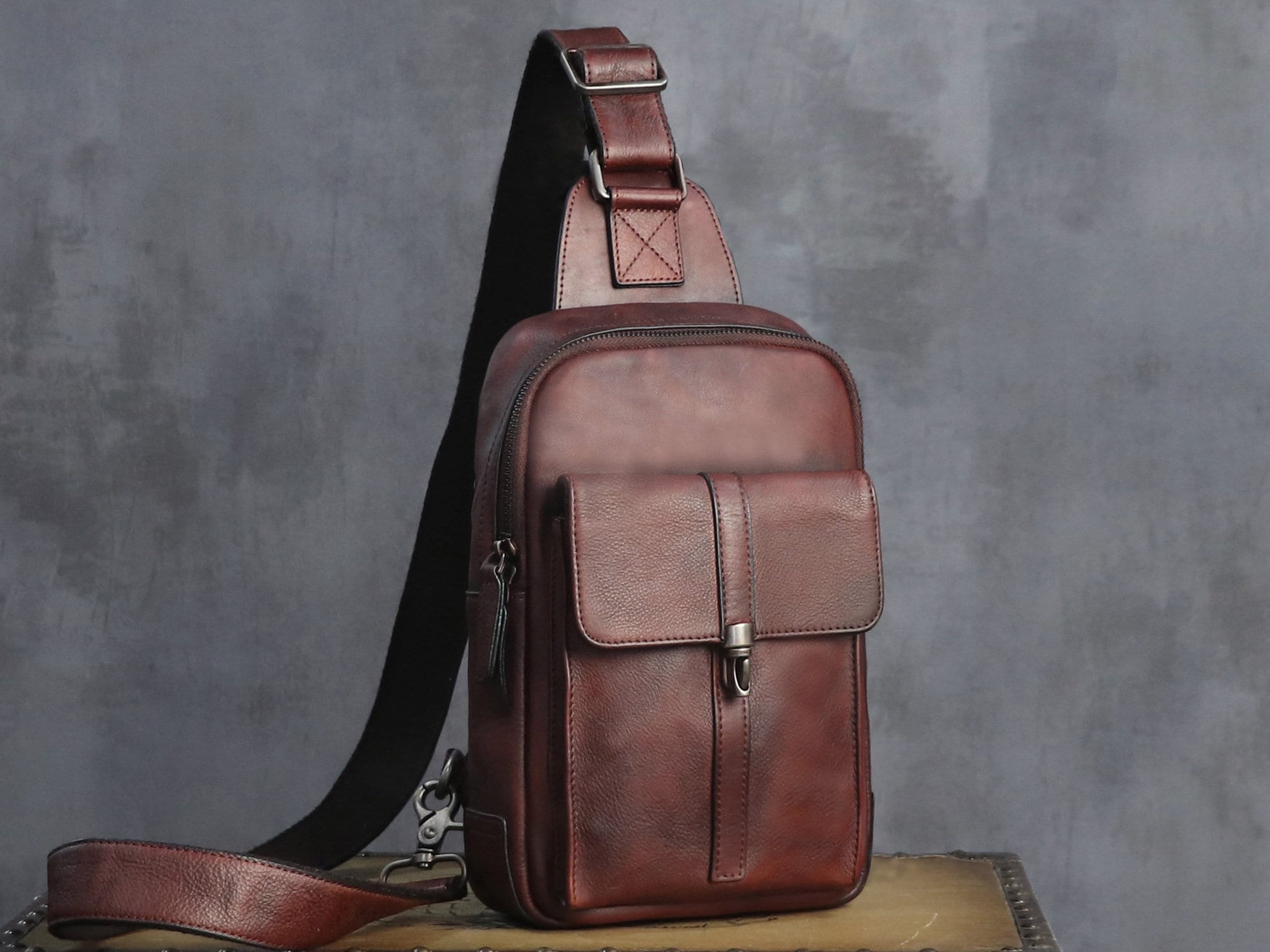 Brown Large Leather Sling Bag Casual Shoulder Backapck