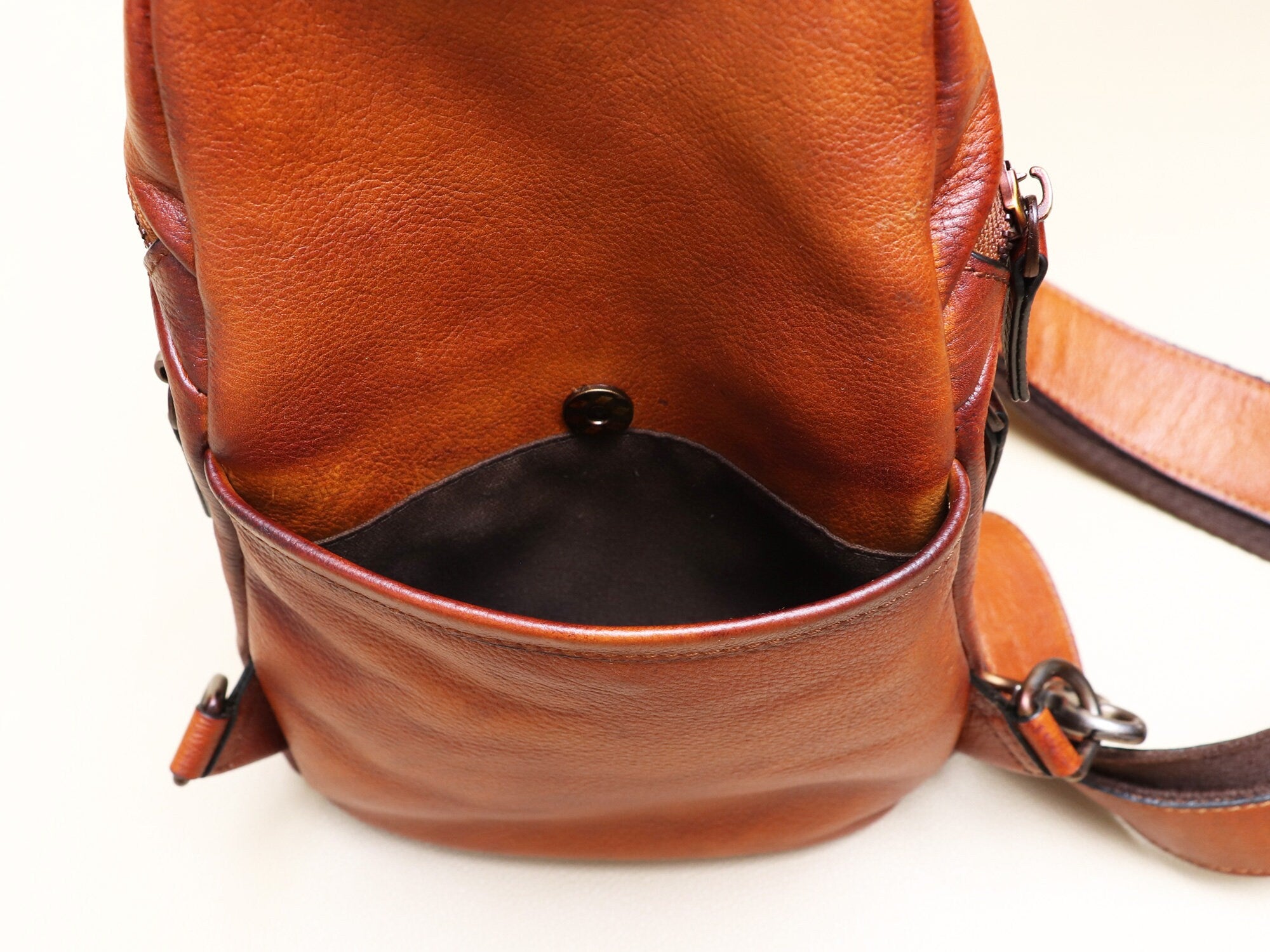 Vintage Leather Sling Bag Chest Shoulder Bag Crossbody Backpack