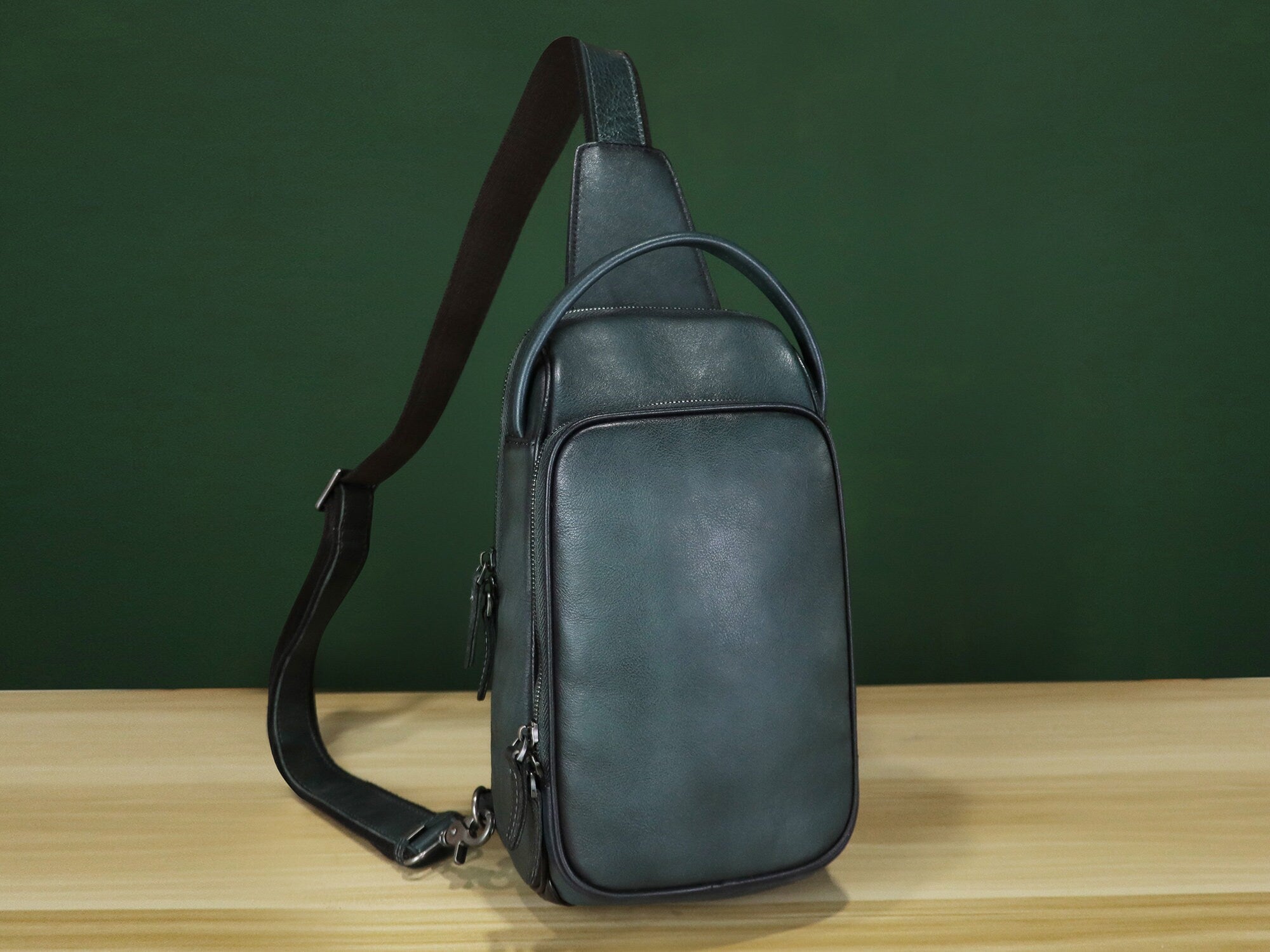 Retro Leather Sling Bag Crossbody Chest Shoulder Backpack