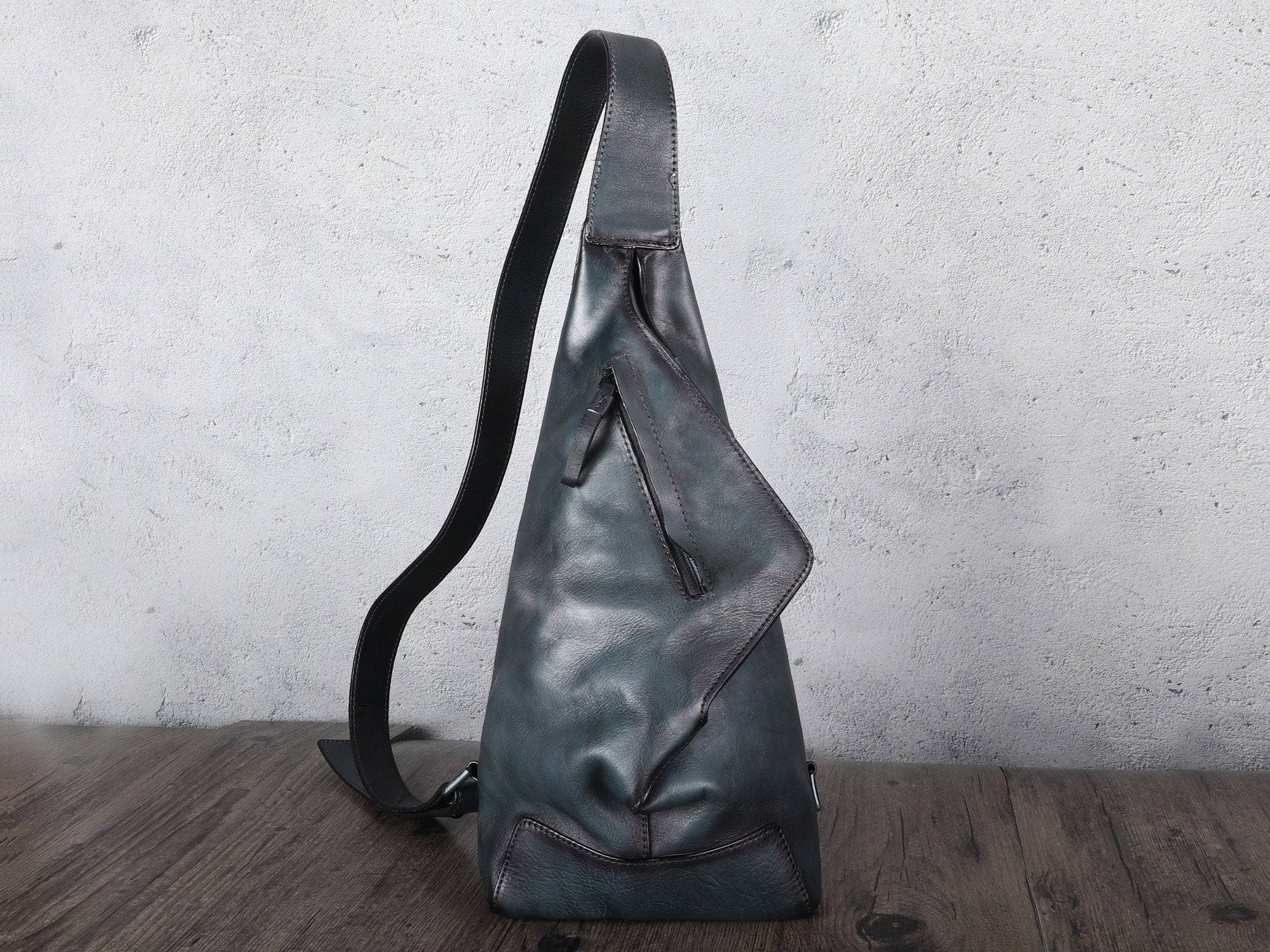 Casual Vintage Handmade Sling Leather Bag Chest Shoulder Backpack