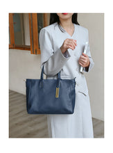 Load image into Gallery viewer, Large Full Grain Leather Tote Handbag
