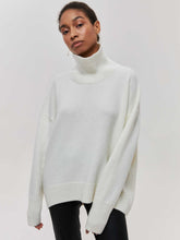 Load image into Gallery viewer, Simple Loose Turtleneck Long Sleeve Sweater
