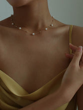 Load image into Gallery viewer, 14K Gold Vintage Starry Pearl Necklace - floysun
