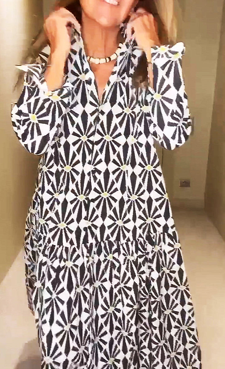Black and White Print Long Sleeves Midi Dress