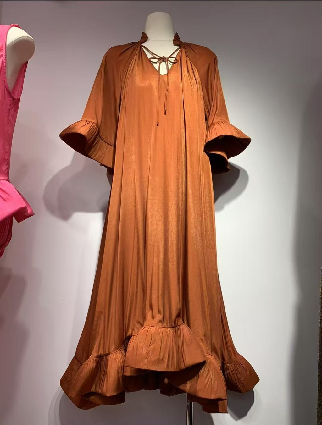 Elegant Bell Sleeves Loose Midi Dress