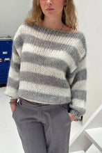 Load image into Gallery viewer, Loose Navy Stripe Knit Sweater
