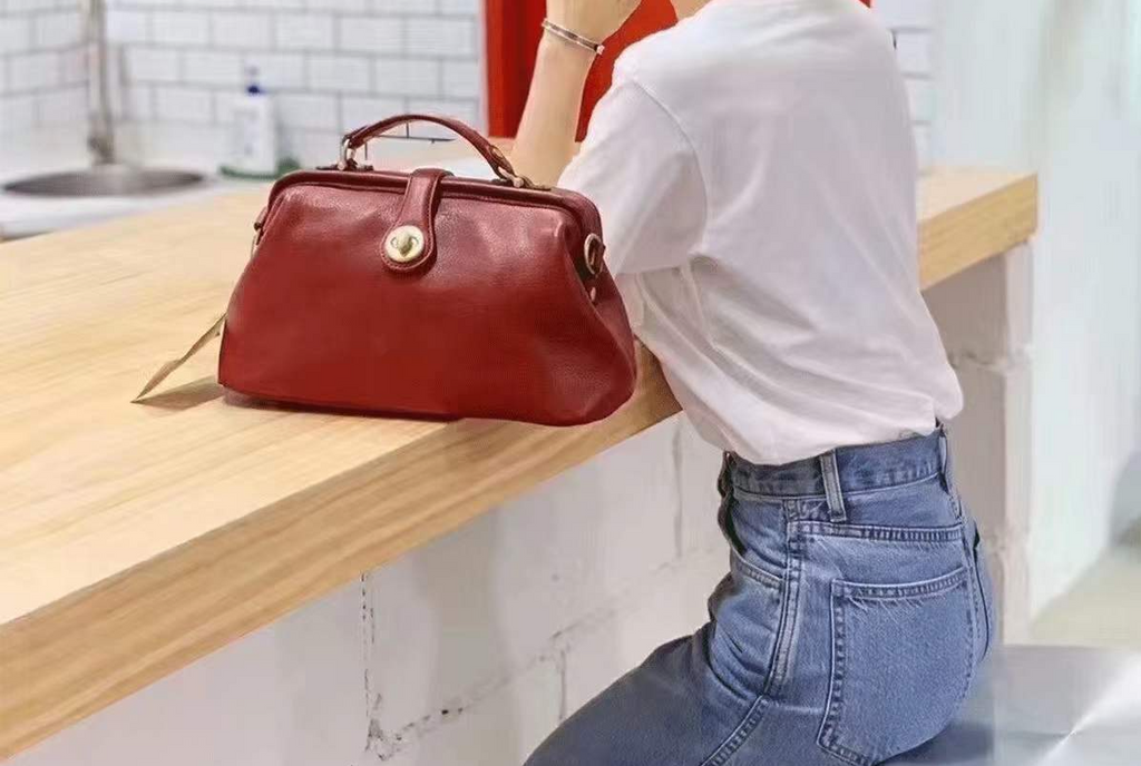 Large Full Grain Leather Doctor Bag