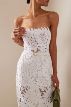 Load image into Gallery viewer, Sexy Strapless Belt Midi Lace Dress
