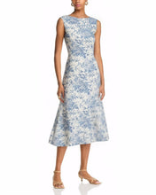Load image into Gallery viewer, Light Blue Floral Print Split Side Midi Dress
