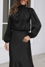 Load image into Gallery viewer, Chic Satin Long Sleeve Midi Party Dress
