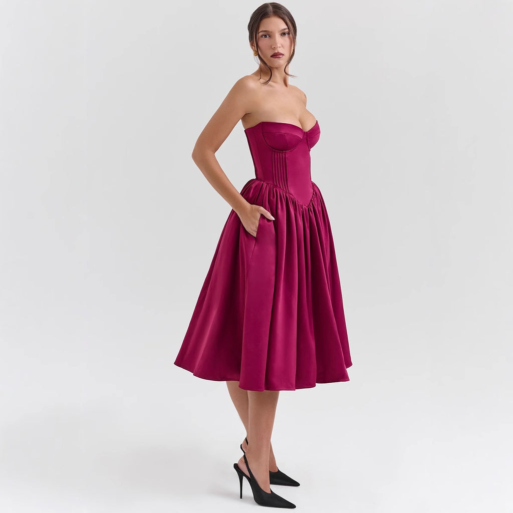 Elegant Strapless Sexy Sweetheart Neckline A-Line Fitted Waist Midi Dress