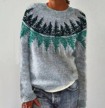 Load image into Gallery viewer, Retro Art Print Casual Pullover Sweater
