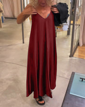 Load image into Gallery viewer, Black Half Sleeves Maxi Two Piece Dress
