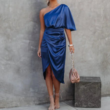 Load image into Gallery viewer, Sexy One Shoulder Irregular Pleated Party MIidi Dress
