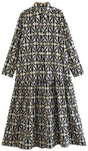 Load image into Gallery viewer, Black and White Print Long Sleeves Midi Dress
