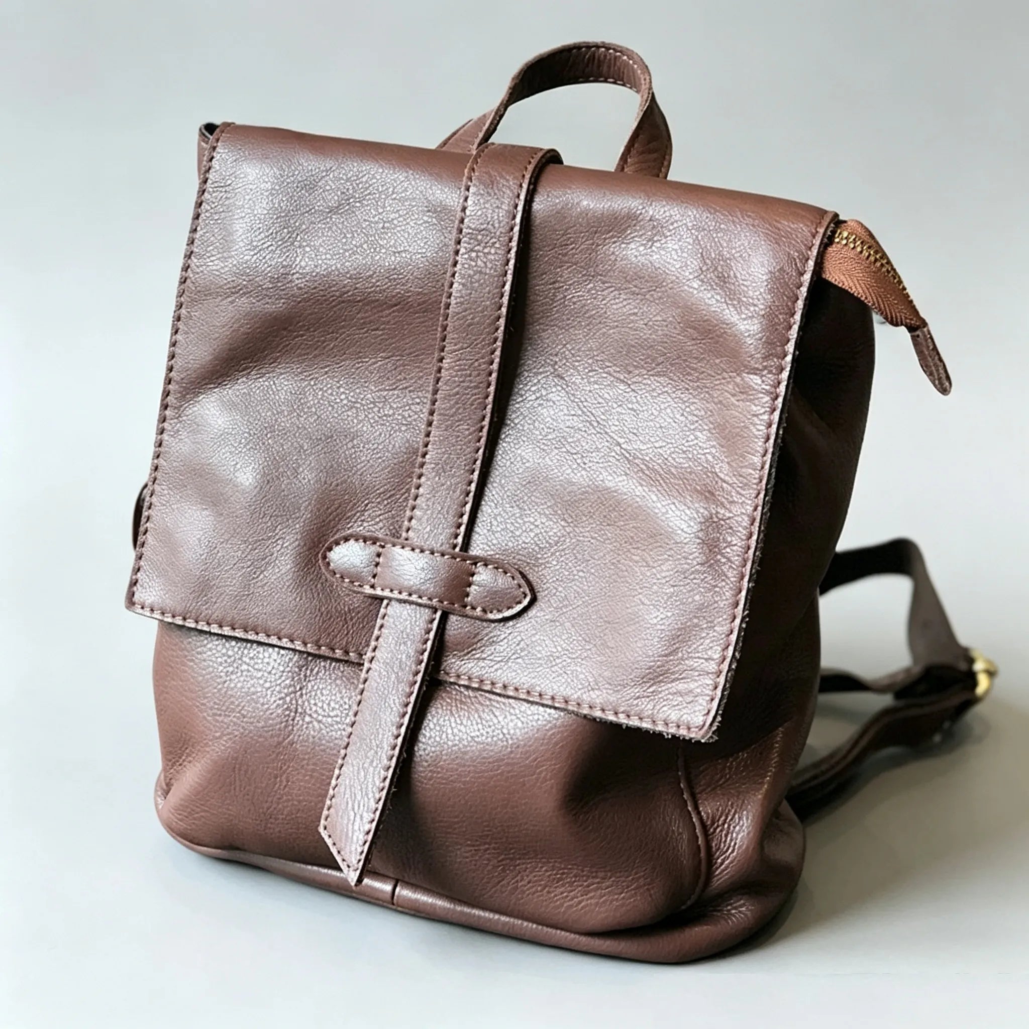 Soft Lightweight Daily Purse Flap Leather Rucksack Backpack