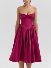 Load image into Gallery viewer, Elegant Strapless Sexy Sweetheart Neckline A-Line Fitted Waist Midi Dress
