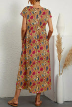Load image into Gallery viewer, Casual Floral Pocket Round Neck Midi Dress
