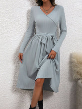 Load image into Gallery viewer, Simple  V-Neck Long Sleeves Pleated Tied Waist Midi Dress
