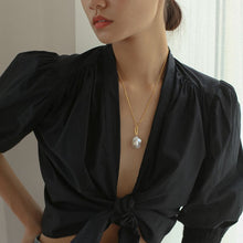 Load image into Gallery viewer, Baroque Pearl Drops Pendant Necklace
