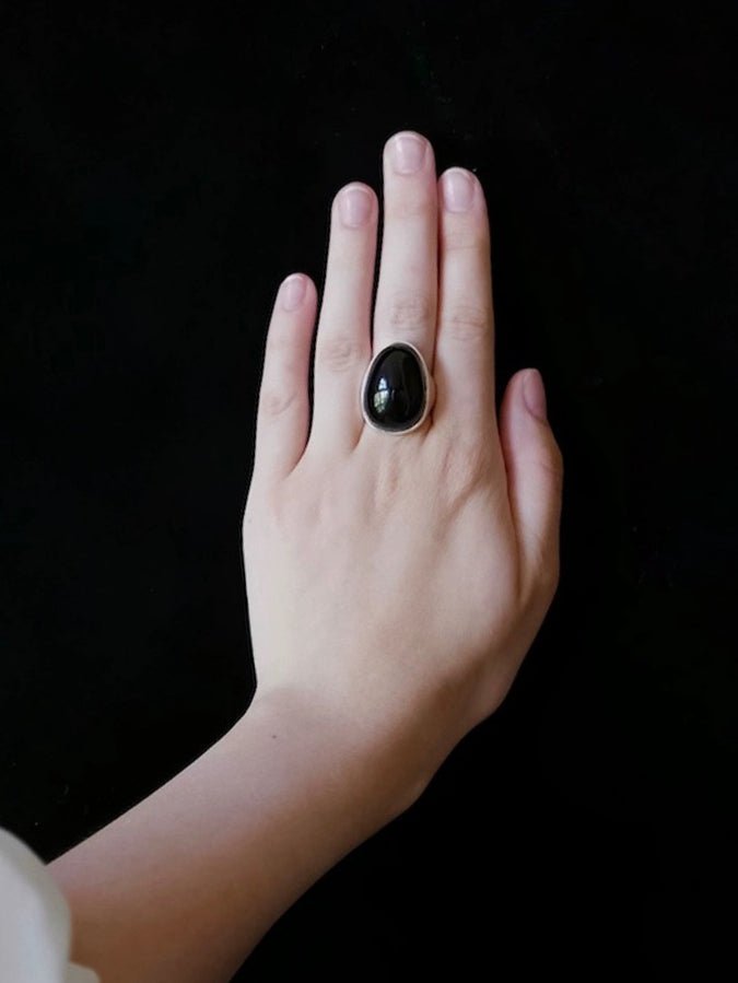 Classic Black Onyx Oval Egg Ring