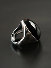 Load image into Gallery viewer, Classic Black Onyx Oval Egg Ring
